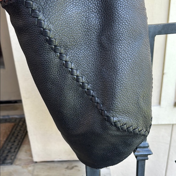 Bottega Intrecciato Cervo Black Leather Hobo 💘 - Picture 2 of 12
